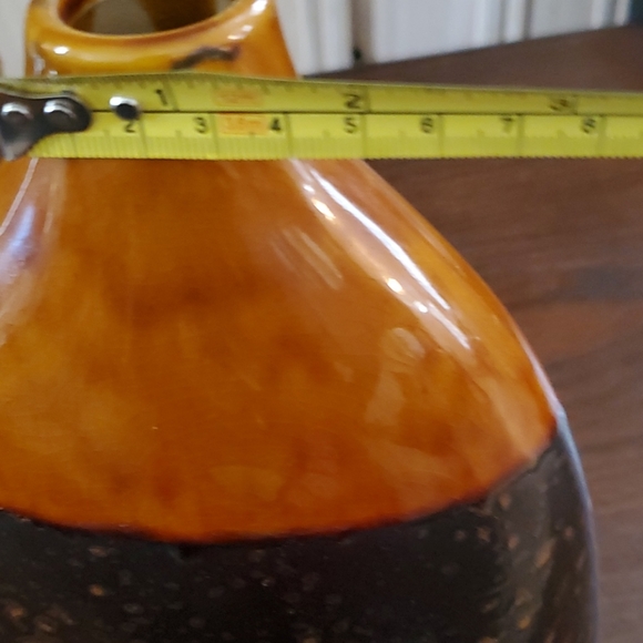 DECORATIVE CERAMIC  VASE - Picture 9 of 9